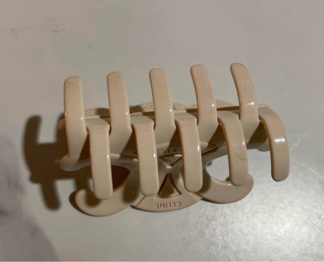 CELINE セリーヌ　ヘアクリップ