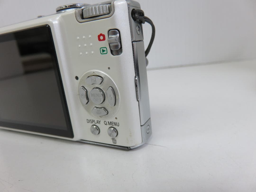 Panasonic パナソニック LUMIX FX37 ホワイト デジカメ