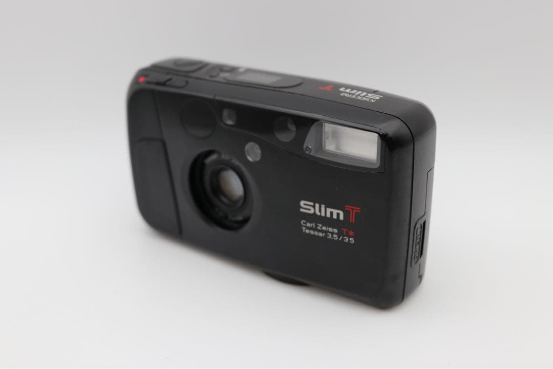フィルムカメラ KYOCERA Slim T Carl Zeiss T* Tessar F3.5