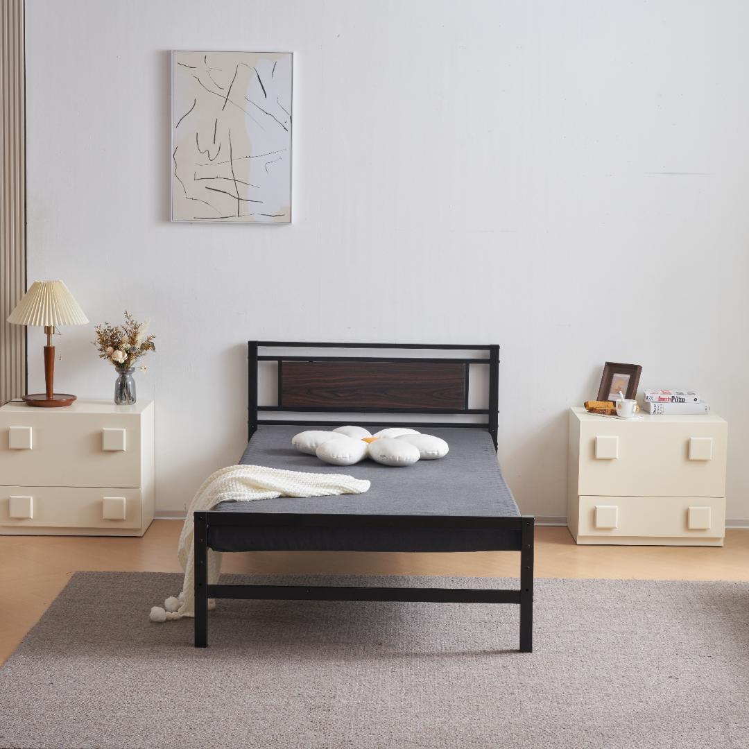 タイムセール！パイプベッド【TYPEA・一段】　高さは三段調節可能　BLACK