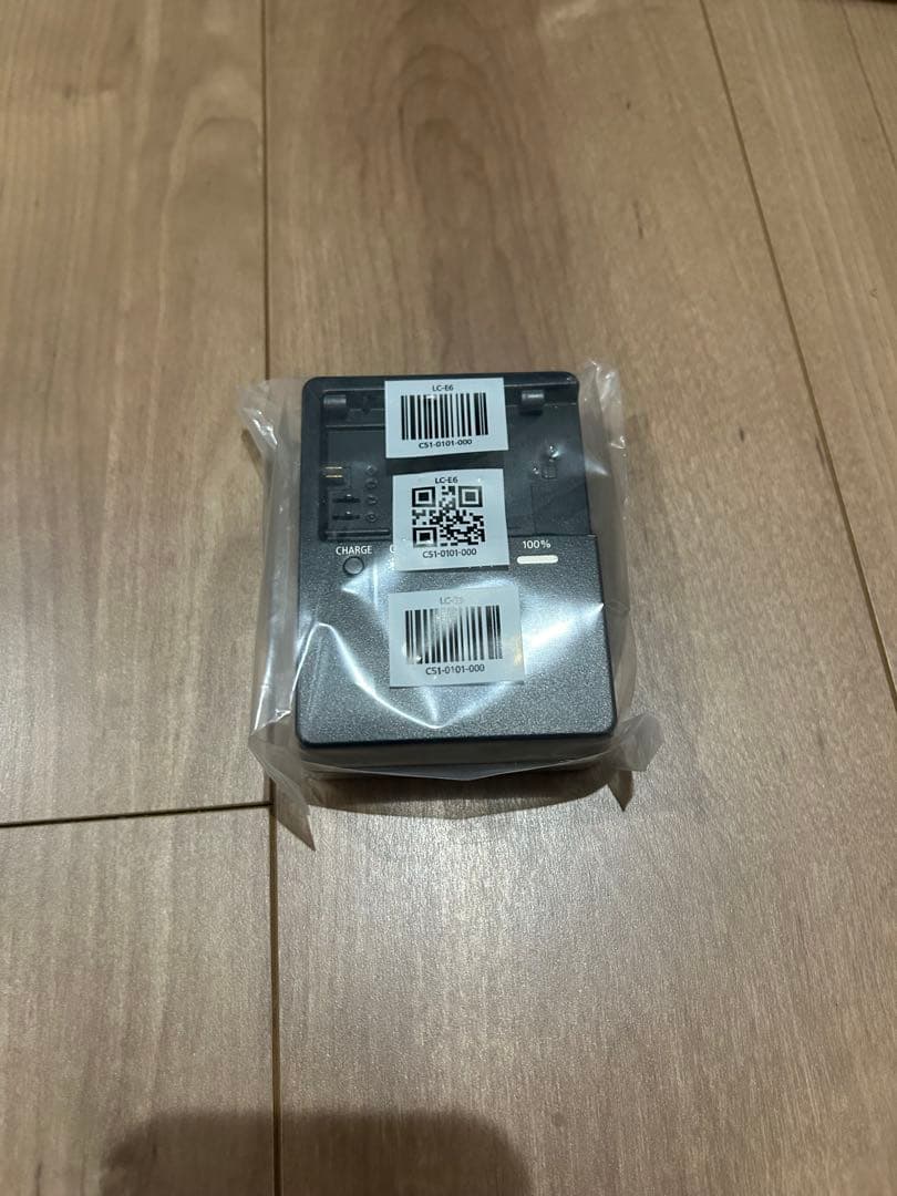 Canon EOS R ミラーレスカメラ 本体