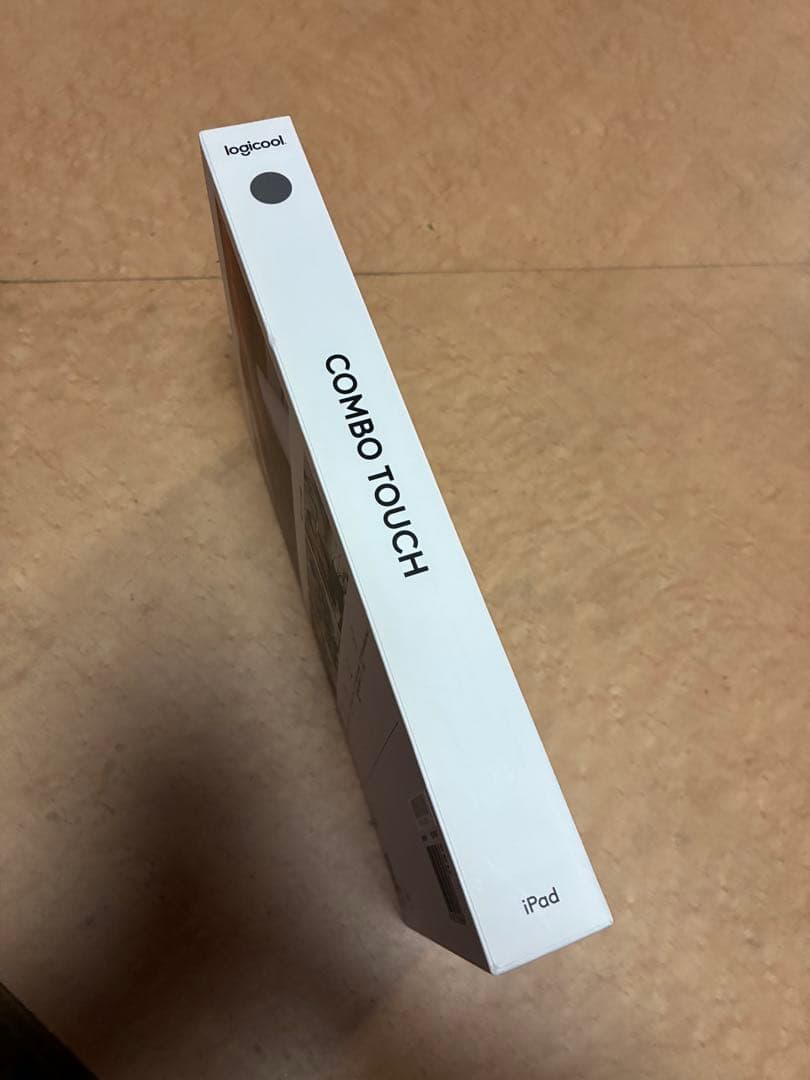 【美品】Logicool Combo Touch（第10世代用iPad用カバー）