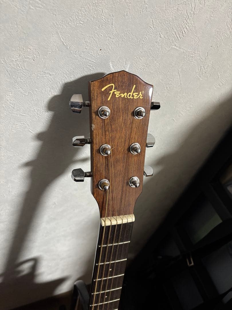 Fender エレアコ　アコースティックギター ブラウン　CD-60CE