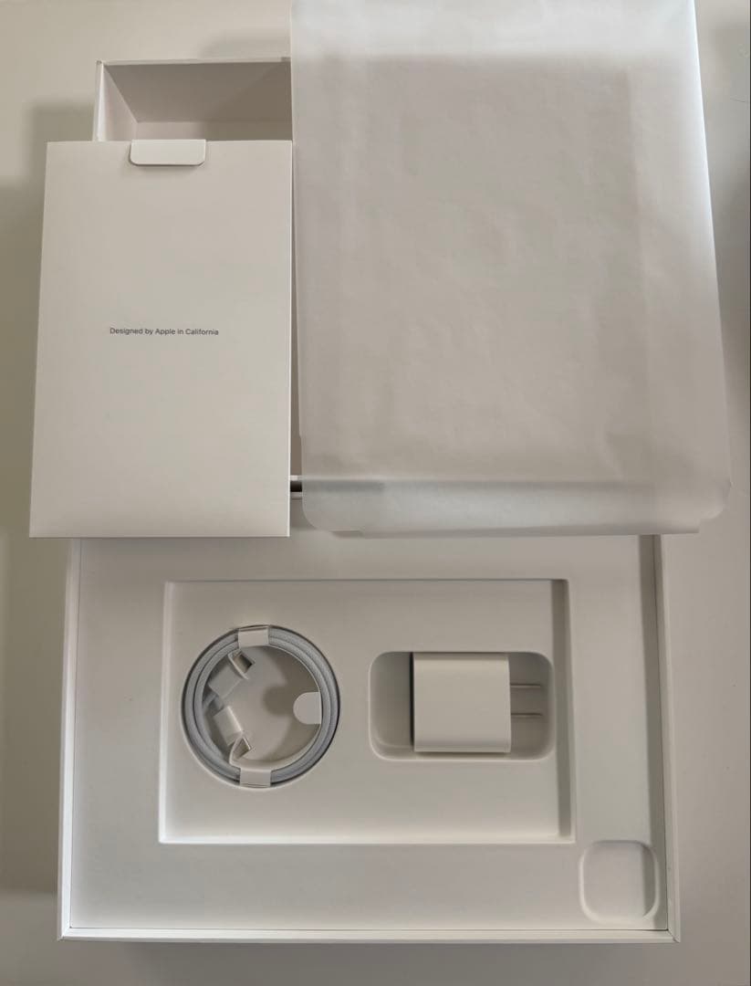 【美品】iPad Pro 11インチ 第4世代 スペースグレー 256 GB