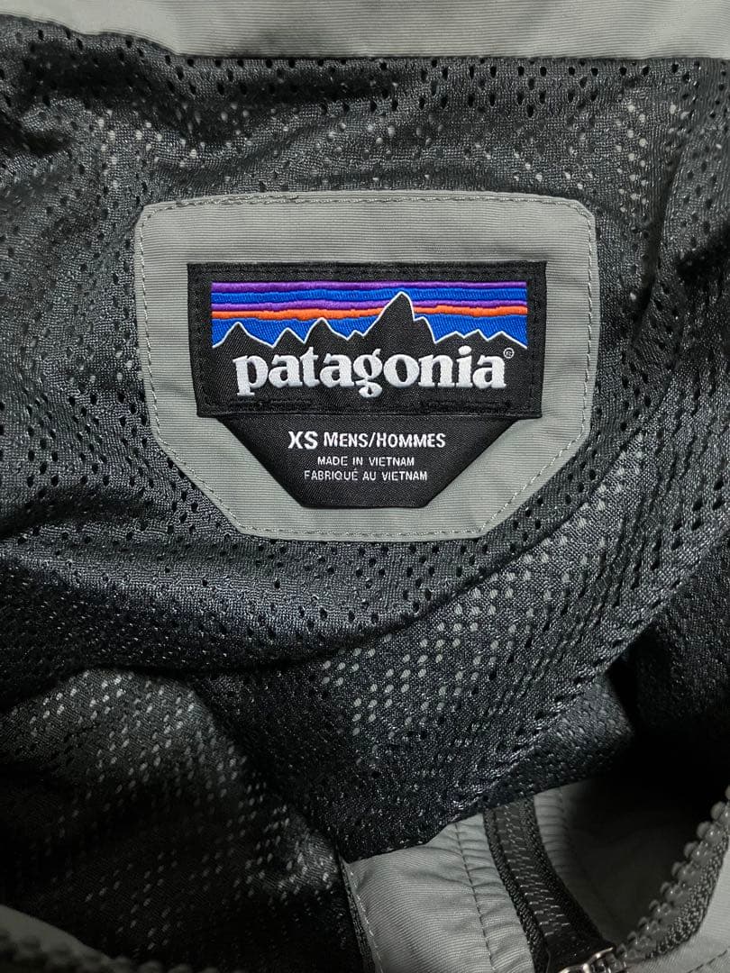 patagonia（パタゴニア）のナイロンジャケット　XSサイズ/送料無料