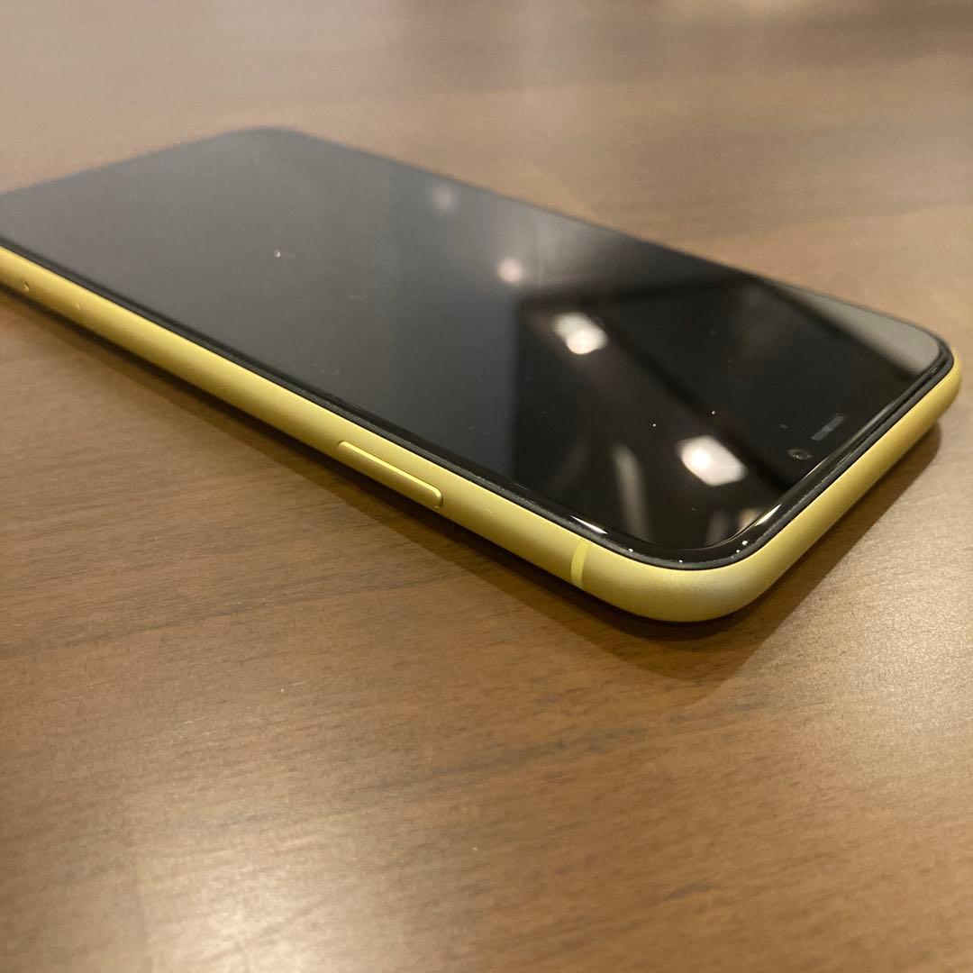 iPhone 11 yellow 128GB MHDL3J/A 箱付き