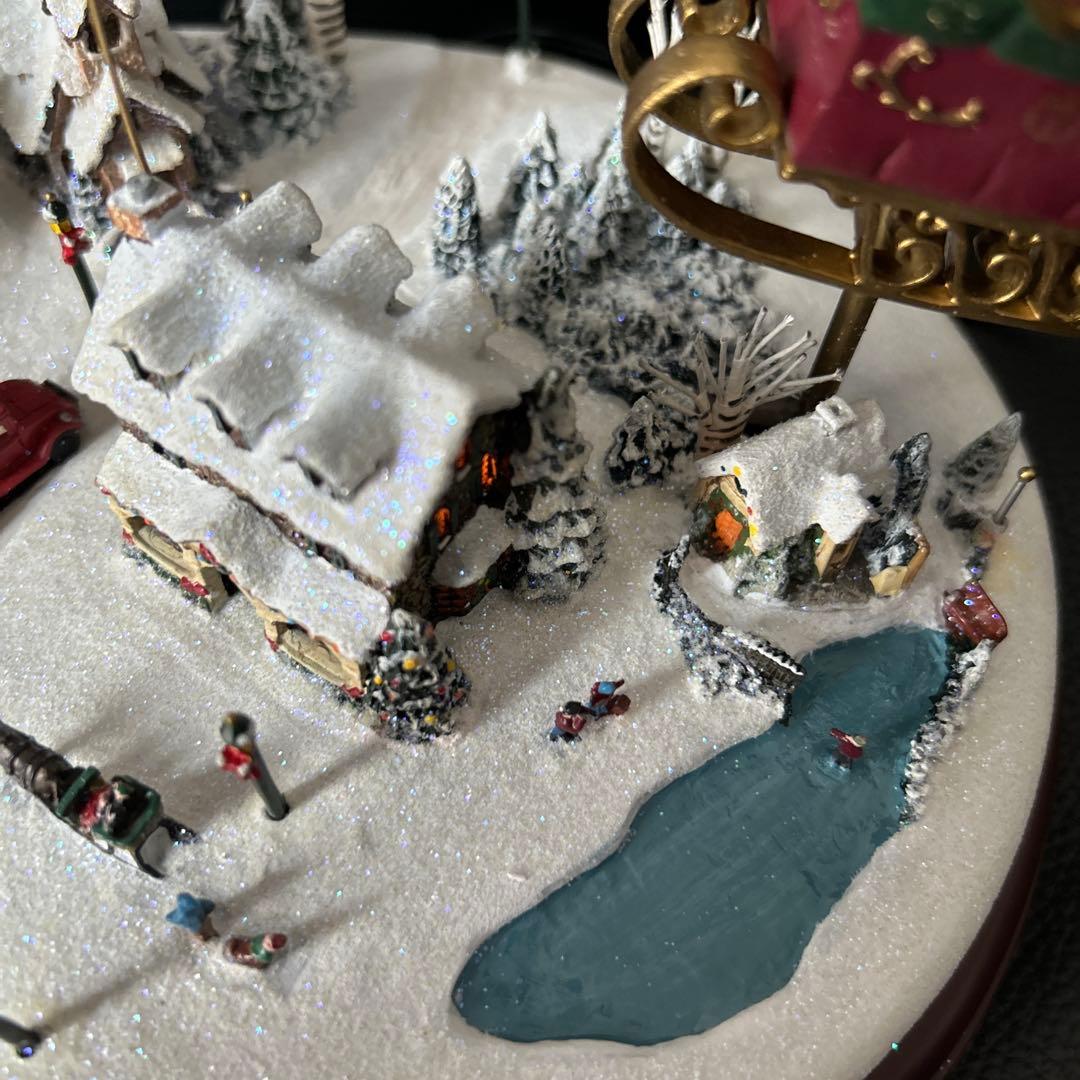 ★トーマスキンケード クリスマス サンタ＆トナカイ オルゴール ライトアップ