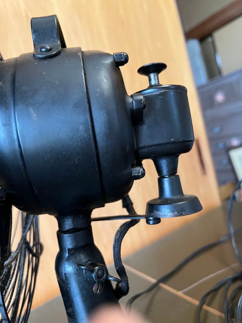 扇風機 芝浦製作所　昭和風　クラシック 黒　ヴィンテージ　レトロ