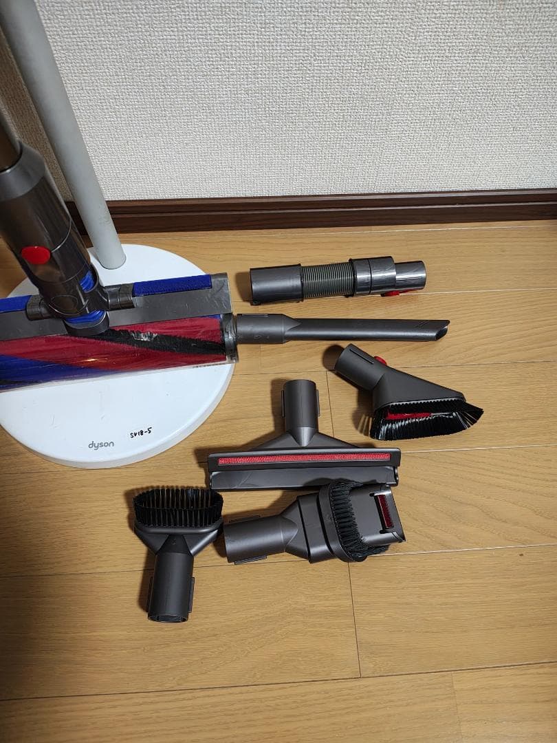 ダイソン★digital slim★SV18★バッテリー新品と同等★スタンド付5
