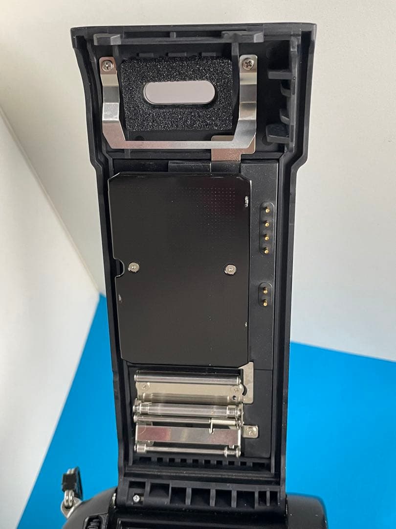 【動作品】Nikon F100 フィルム一眼レフカメラ ボディ