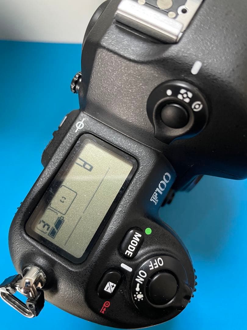 【動作品】Nikon F100 フィルム一眼レフカメラ ボディ