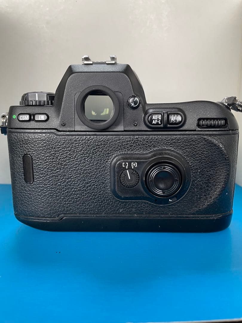 【動作品】Nikon F100 フィルム一眼レフカメラ ボディ
