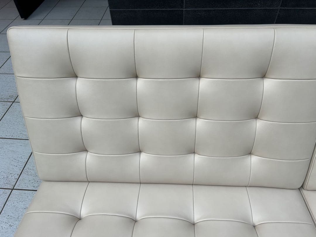 【美品】カリモク レザー　ソファ　WB5003 定価約50万