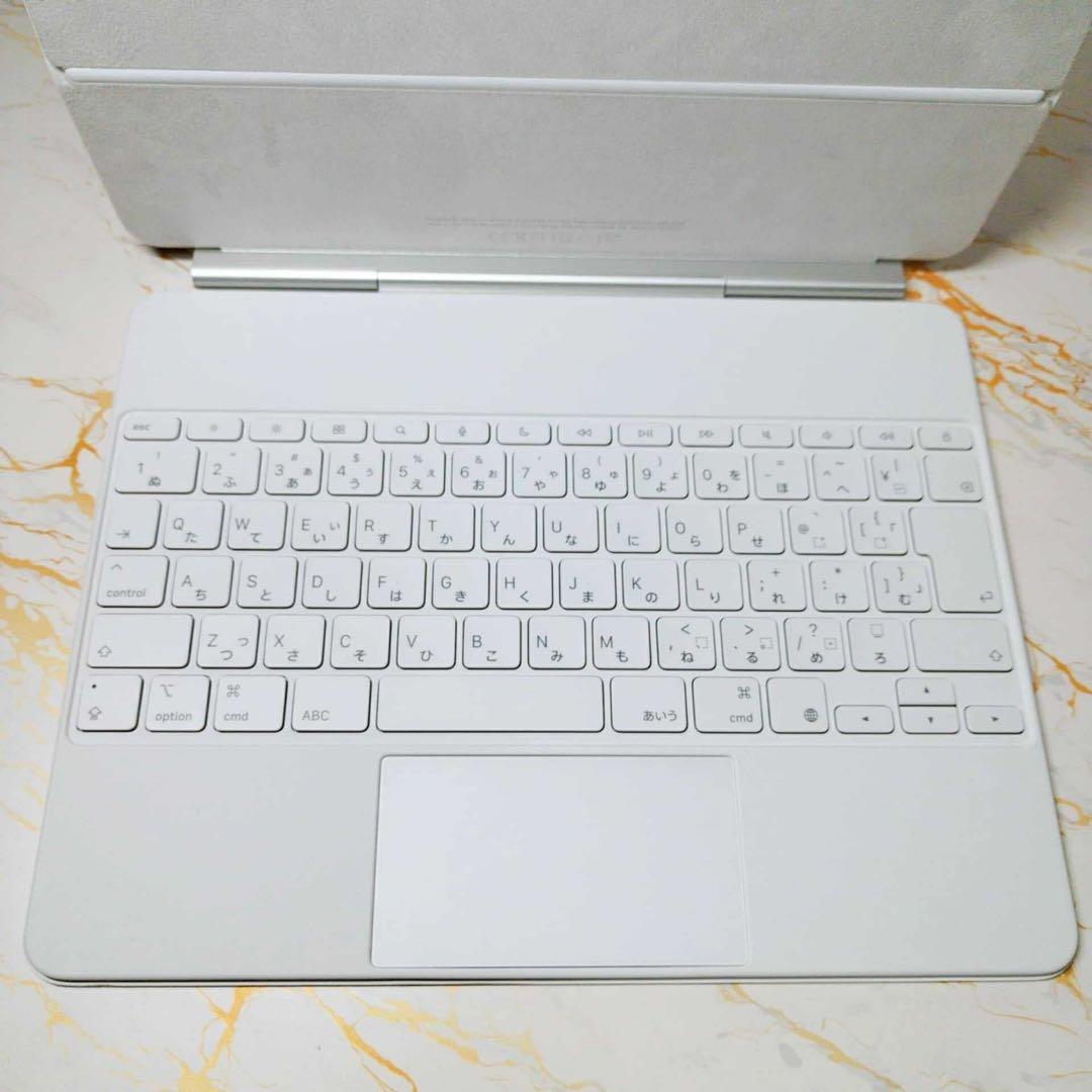 美品Magic Keyboard iPad Air 13インチ M3