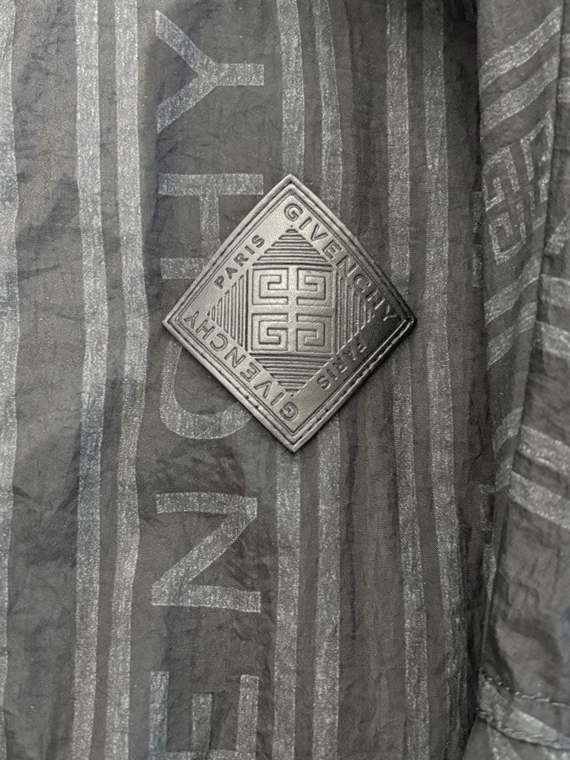 GIVENCHY ナイロンブルゾン 52サイズ