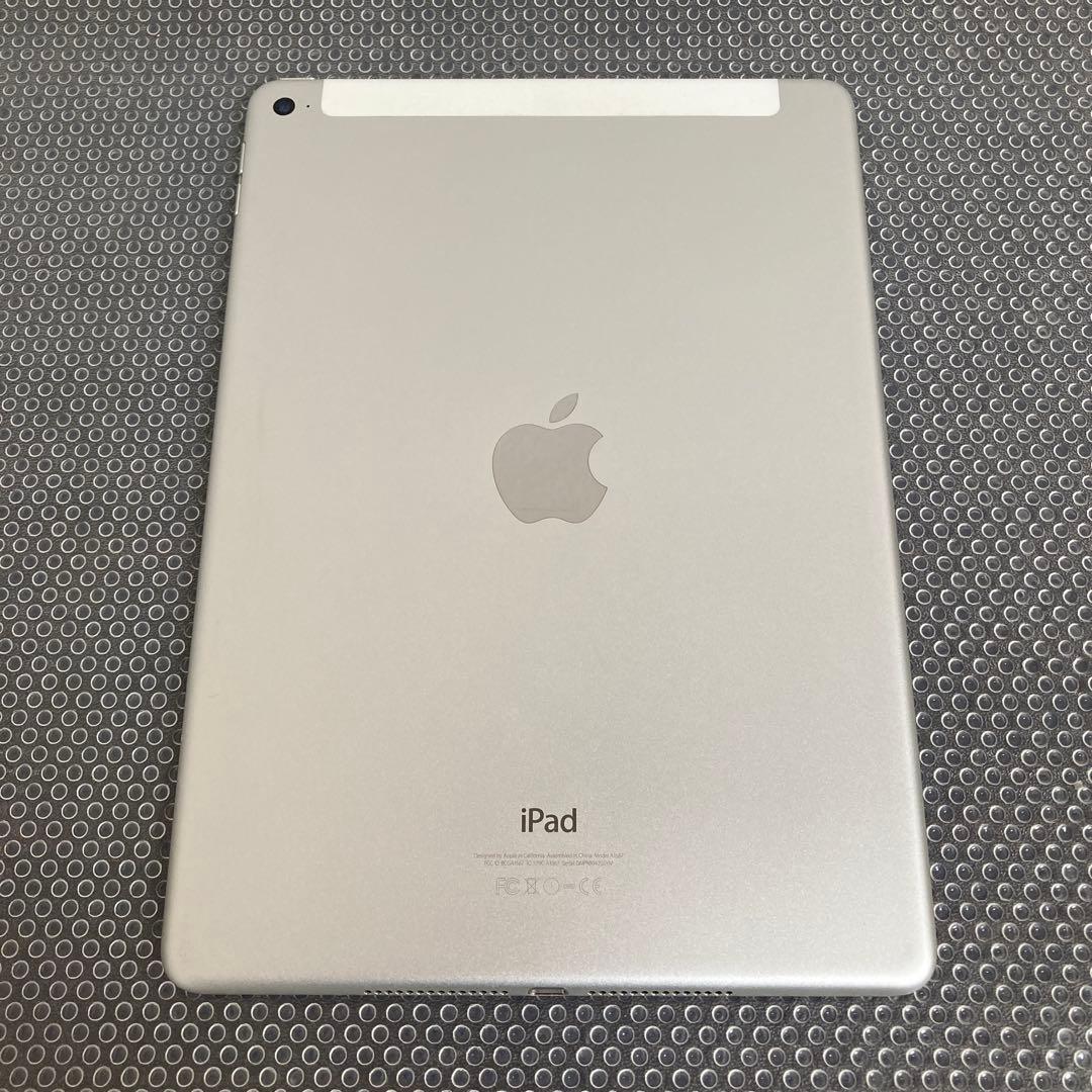 2795【早い者勝ち】外観比較的美品☆iPadAir2第2世代 64GB au☆