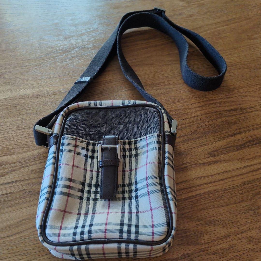 Burberry チェック柄ショルダーバッグ