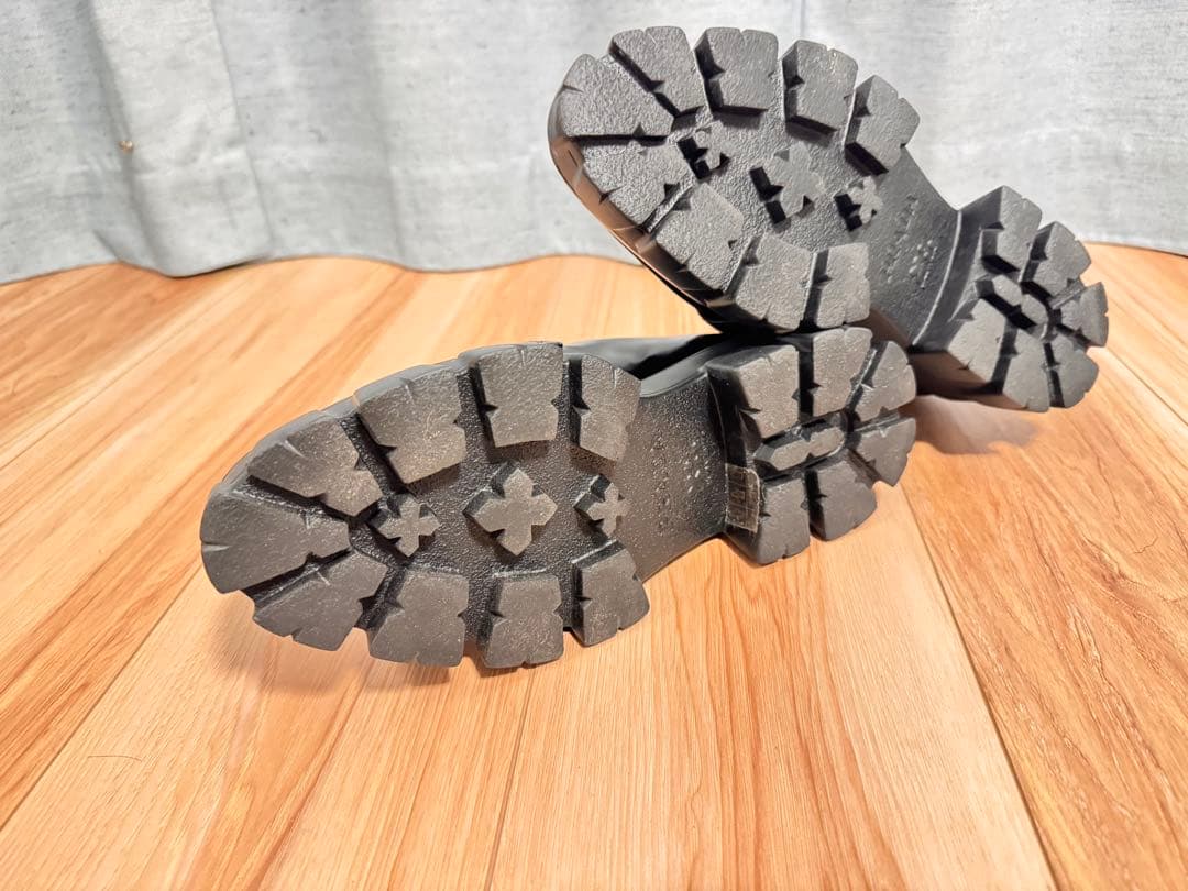 「ゆーり専用」プラダ モノリス ブラッシュドレザー ローファー