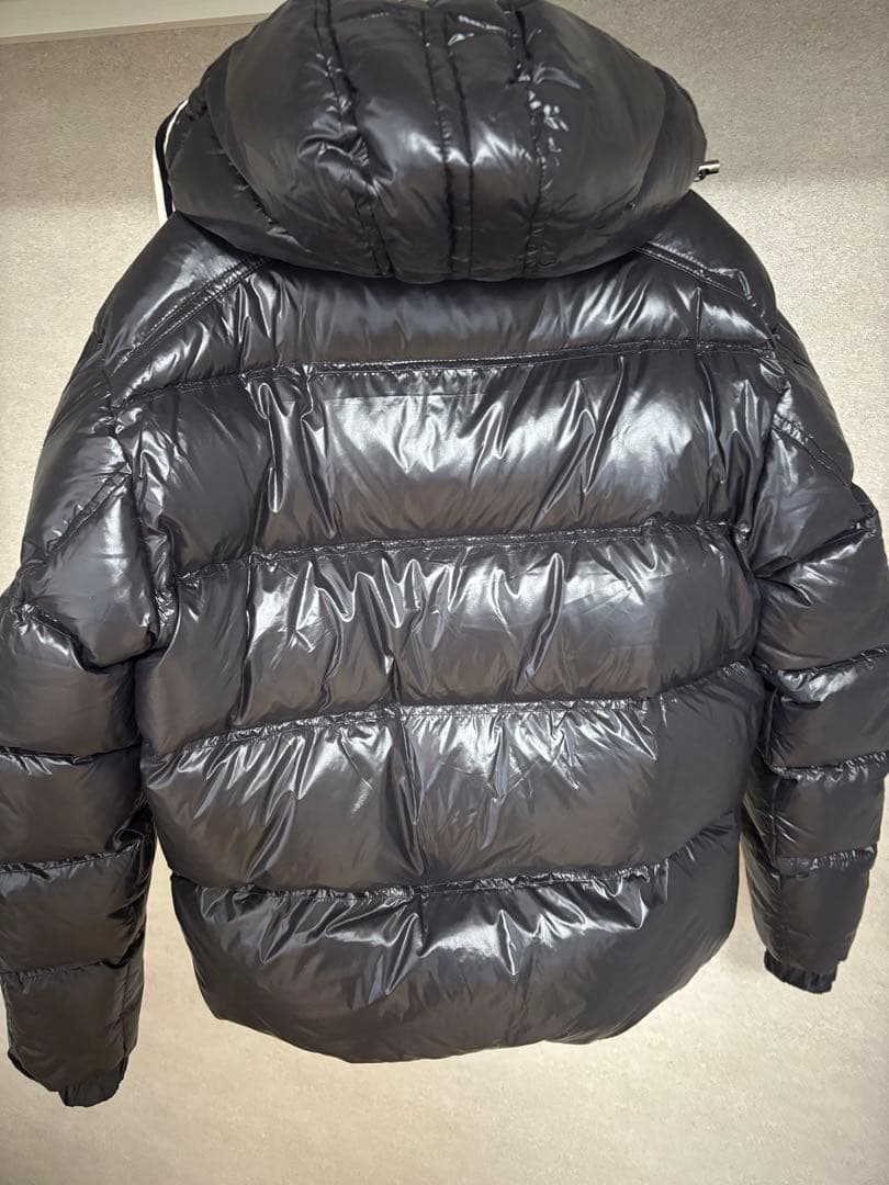 コ*イ様 MONCLER ダウンジャケット