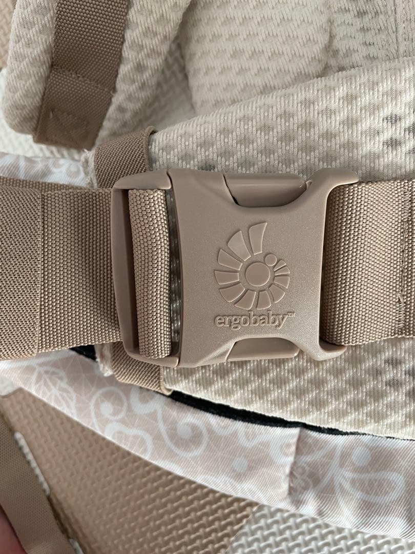 エルゴベビー オムニ ブリーズ OMNI Breeze クリームフラワーレース