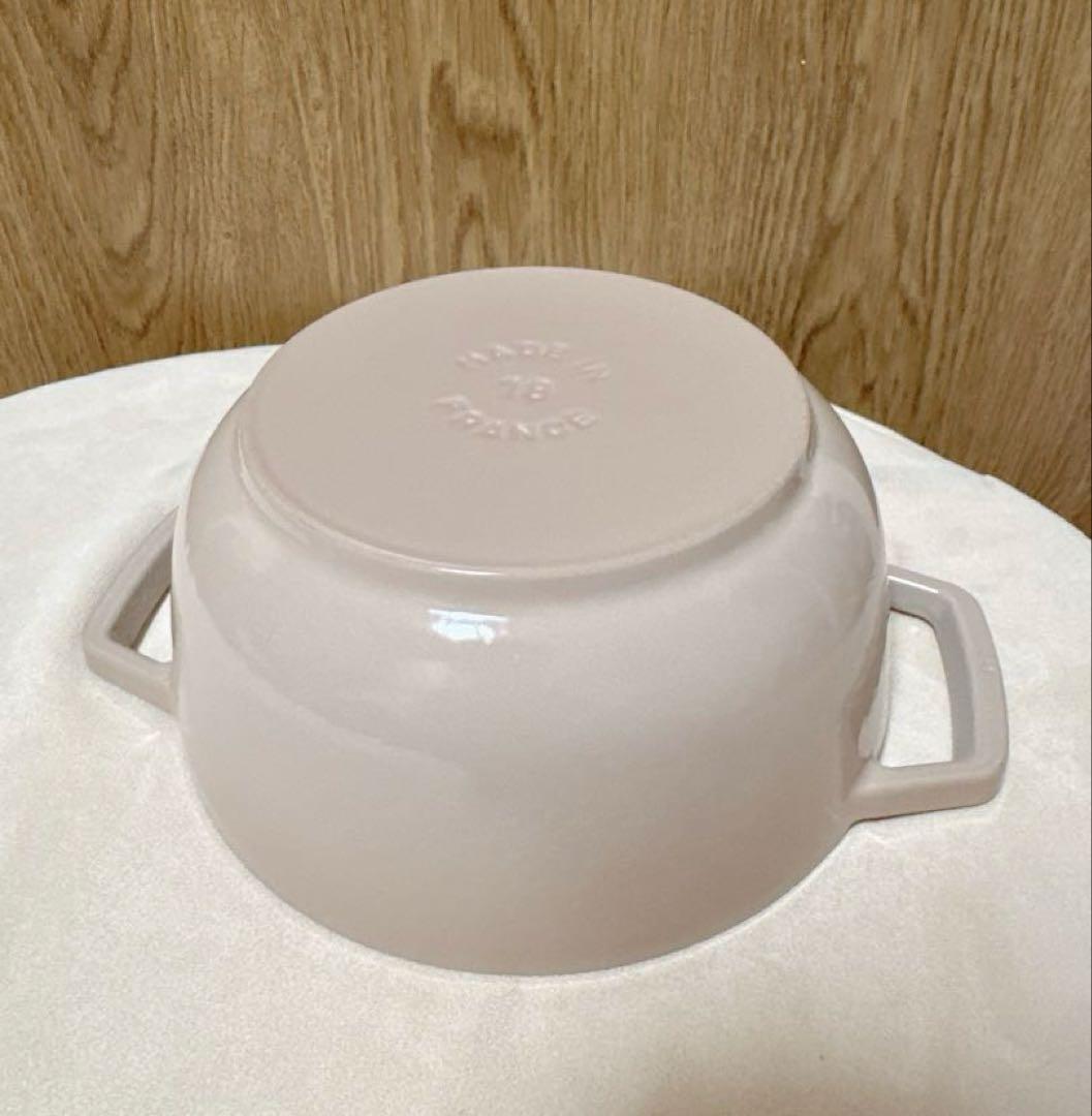 【美品】1〜2人用にぴったり♡煮込み料理が美味しい◎staubワナベMリネン
