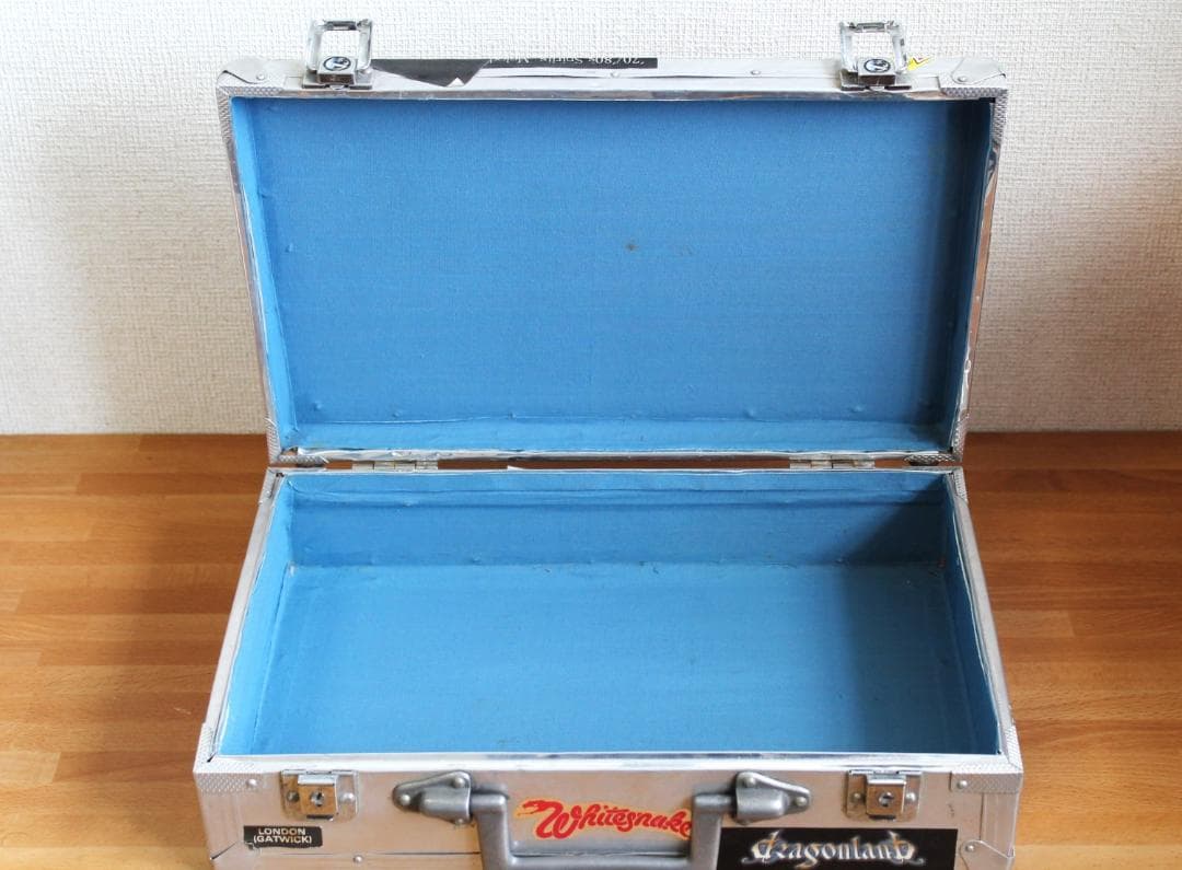 ジュラルミンケース　ロックバンド仕様