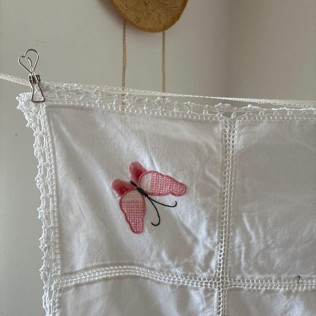 フランスアンティーク　刺繍ちょうちょレース