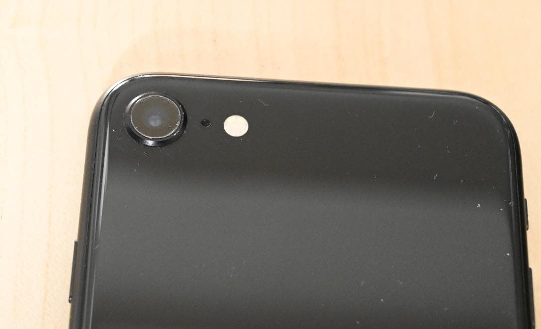 iphone 第2世代 (SE2) 128GB SIMフリー ブラック