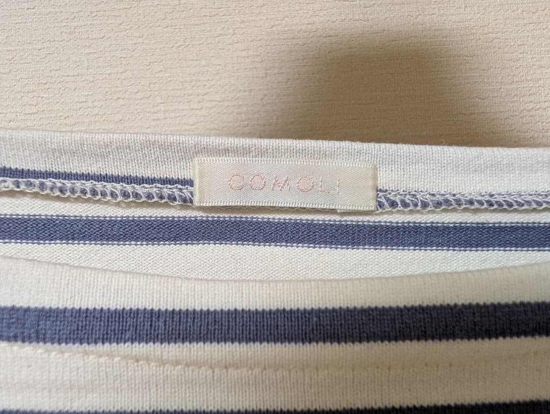 【廃盤/タグあり】COMOLI (コモリ) ボーダーボートネック　バスクシャツ