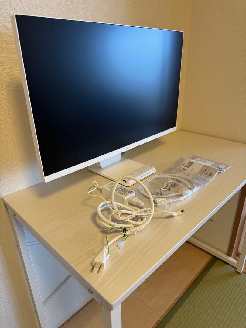 LG 27SR50F-W Smart Monitor 27インチ