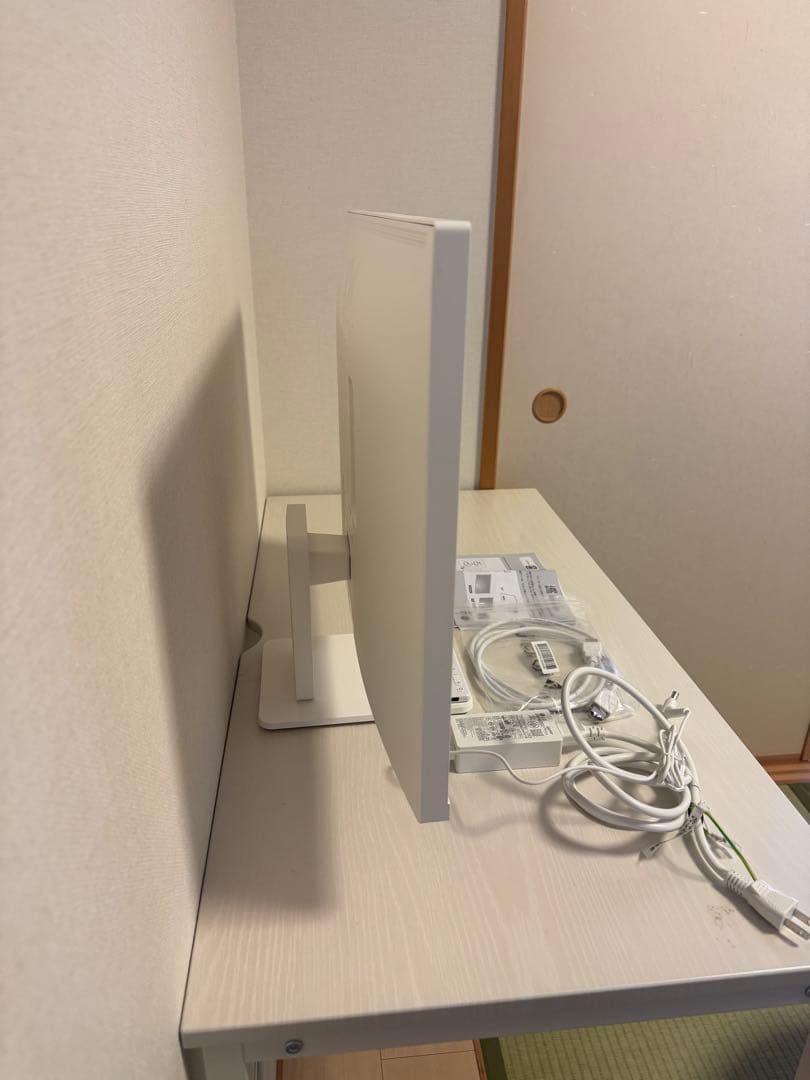 LG 27SR50F-W Smart Monitor 27インチ