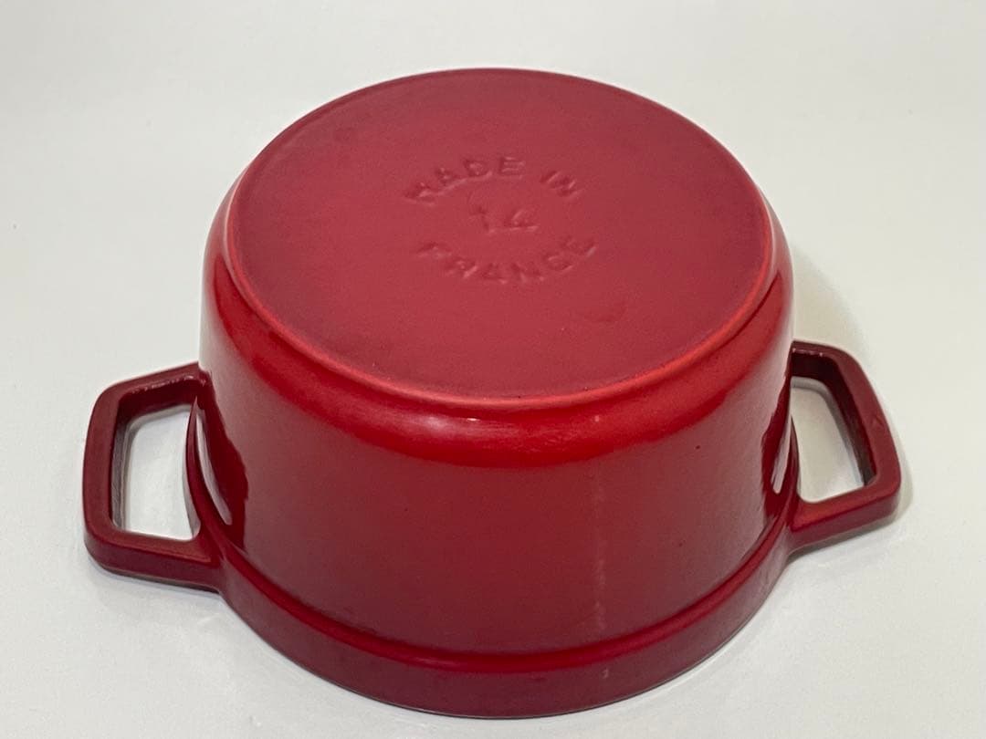 ストウブ　ココット 14cm チェリー　鍋敷きセット