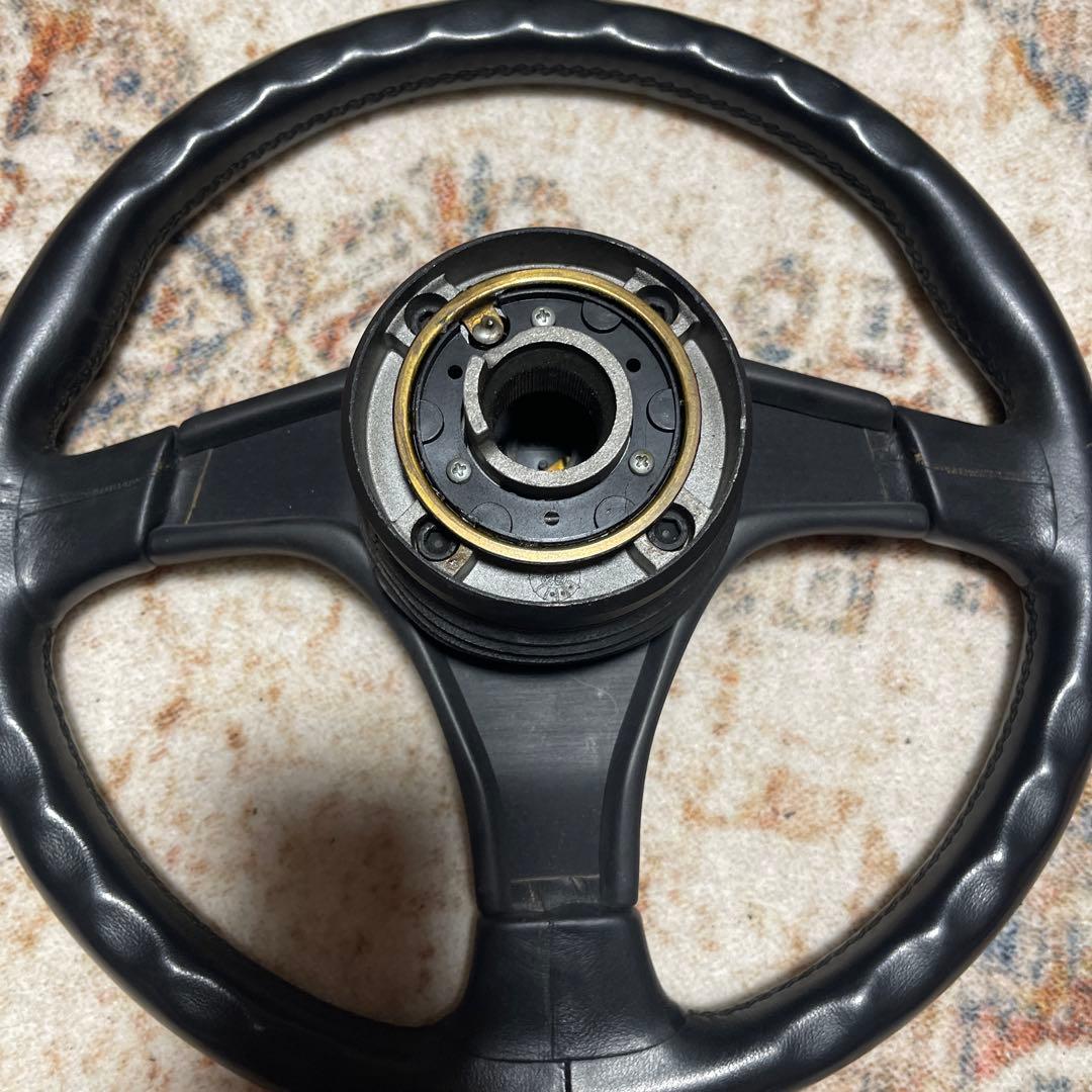 ナルディ社製のステアリング