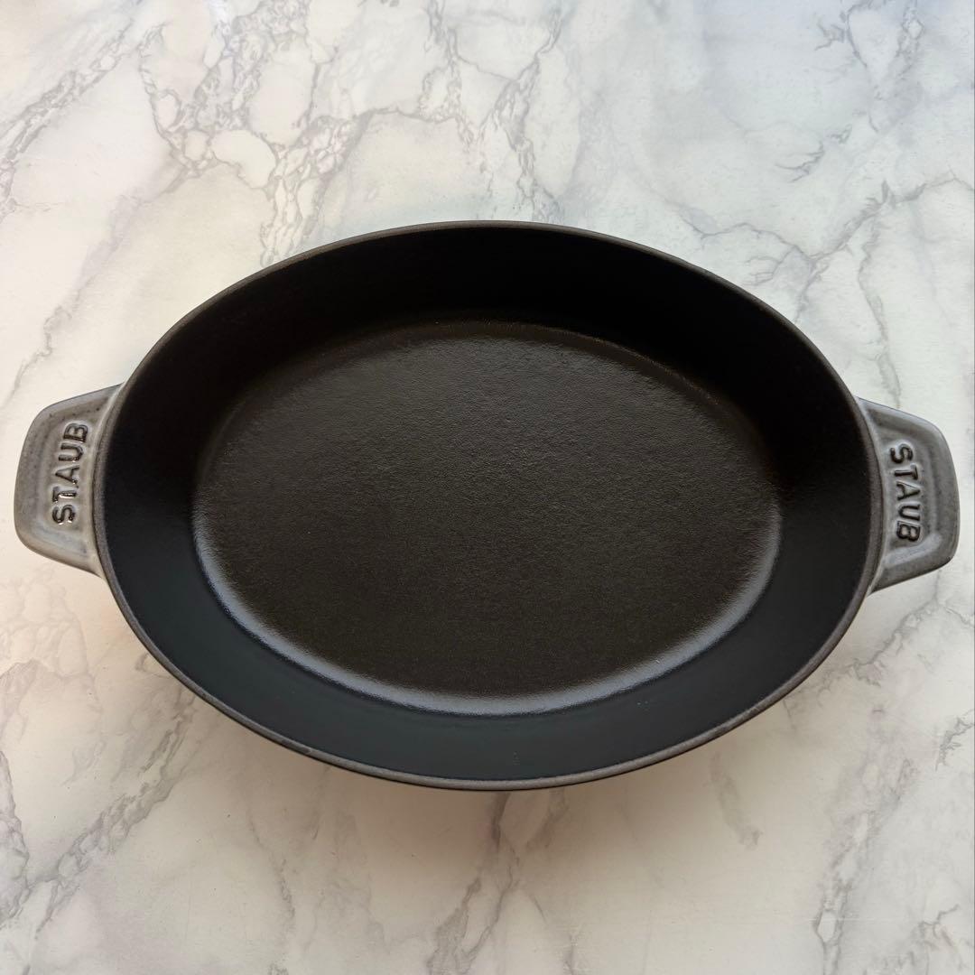 ストウブ　オーバルホットプレート　グレー