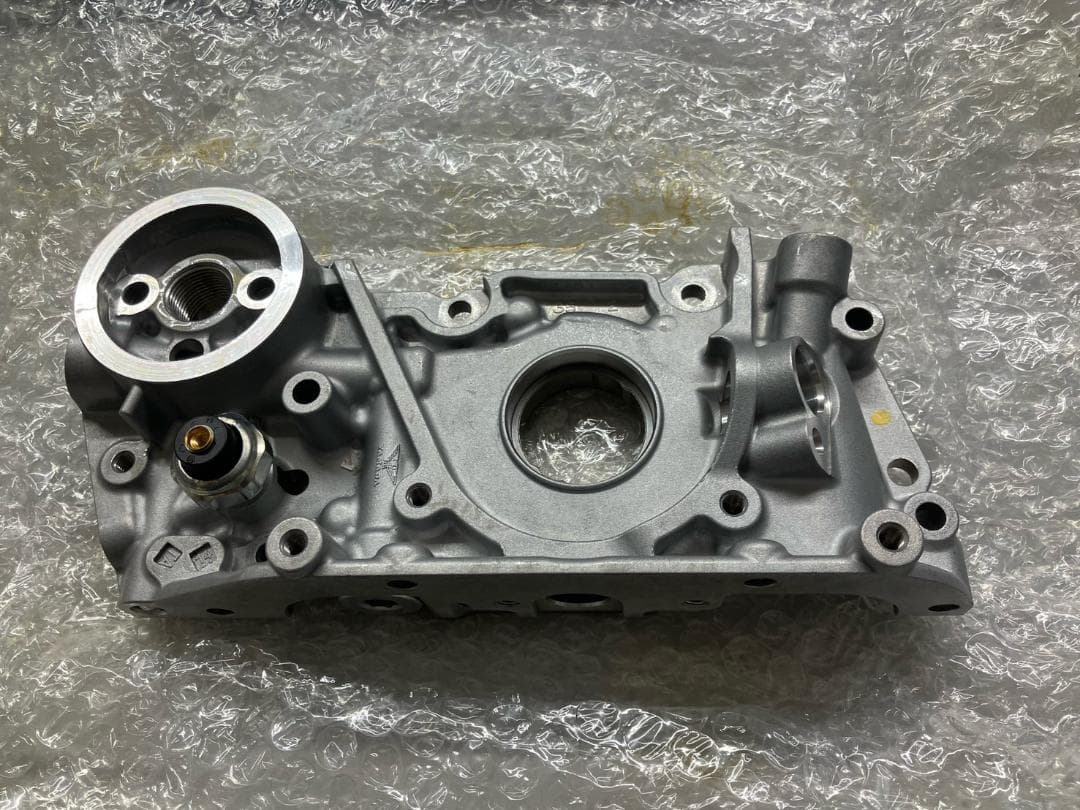 SUBARU SAMBAR エンジンオイルポンプAssy