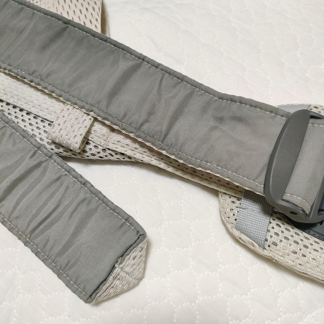 【美品】ベビービョルン ハーモニー クリーム