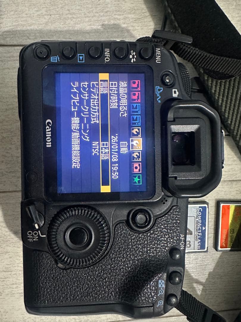 Canon EOS 5D mark2 デジタル一眼レフカメラ 本体と付属品