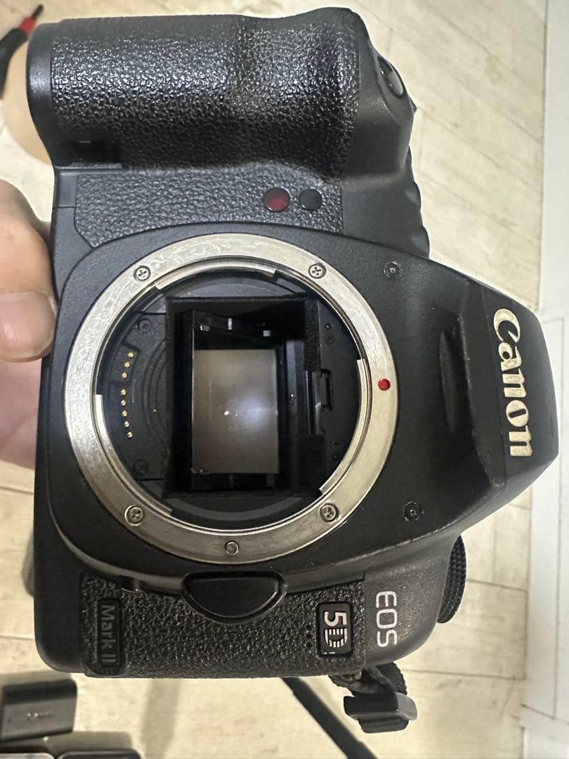 Canon EOS 5D mark2 デジタル一眼レフカメラ 本体と付属品