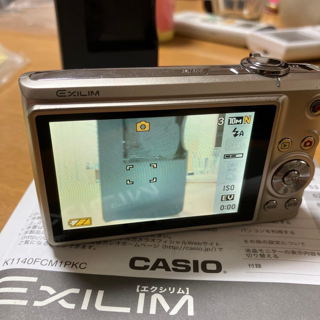 CASIO EX-Z100 コンパクトデジタルカメラ　シャンパンゴールド