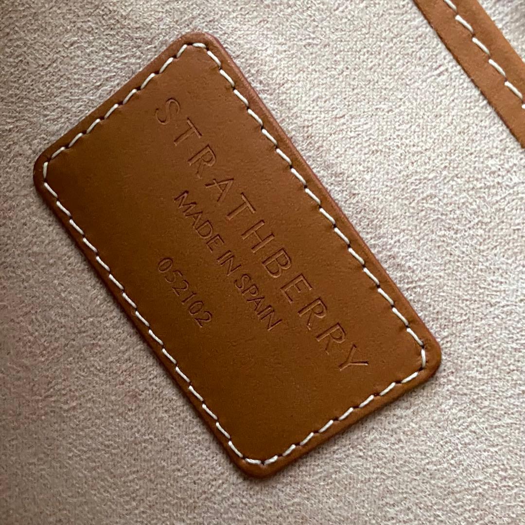 美品 ストラスベリー MIDI tote bag レザー ブラウン