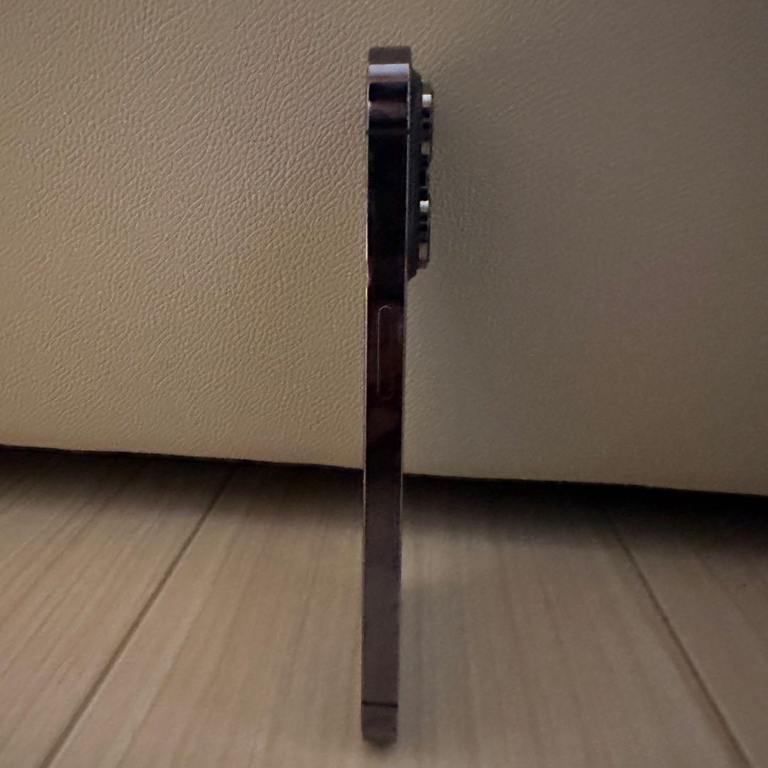 Apple iPhone 14 Pro ディープパープル 画面ひびあり