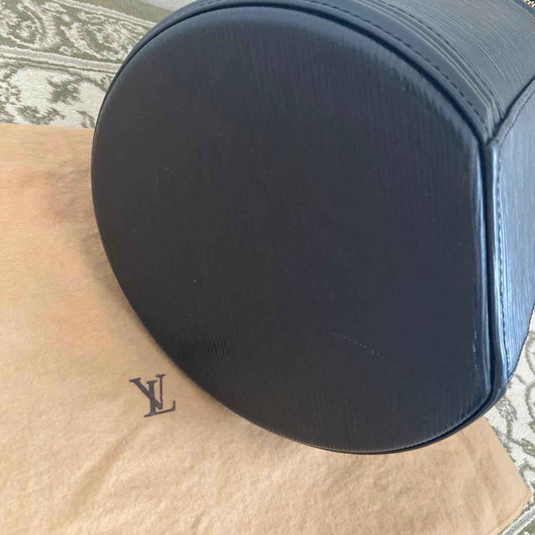 ルイヴィトンLV エピ　カンヌ　ヴァニティバッグ　ハンドバッグ