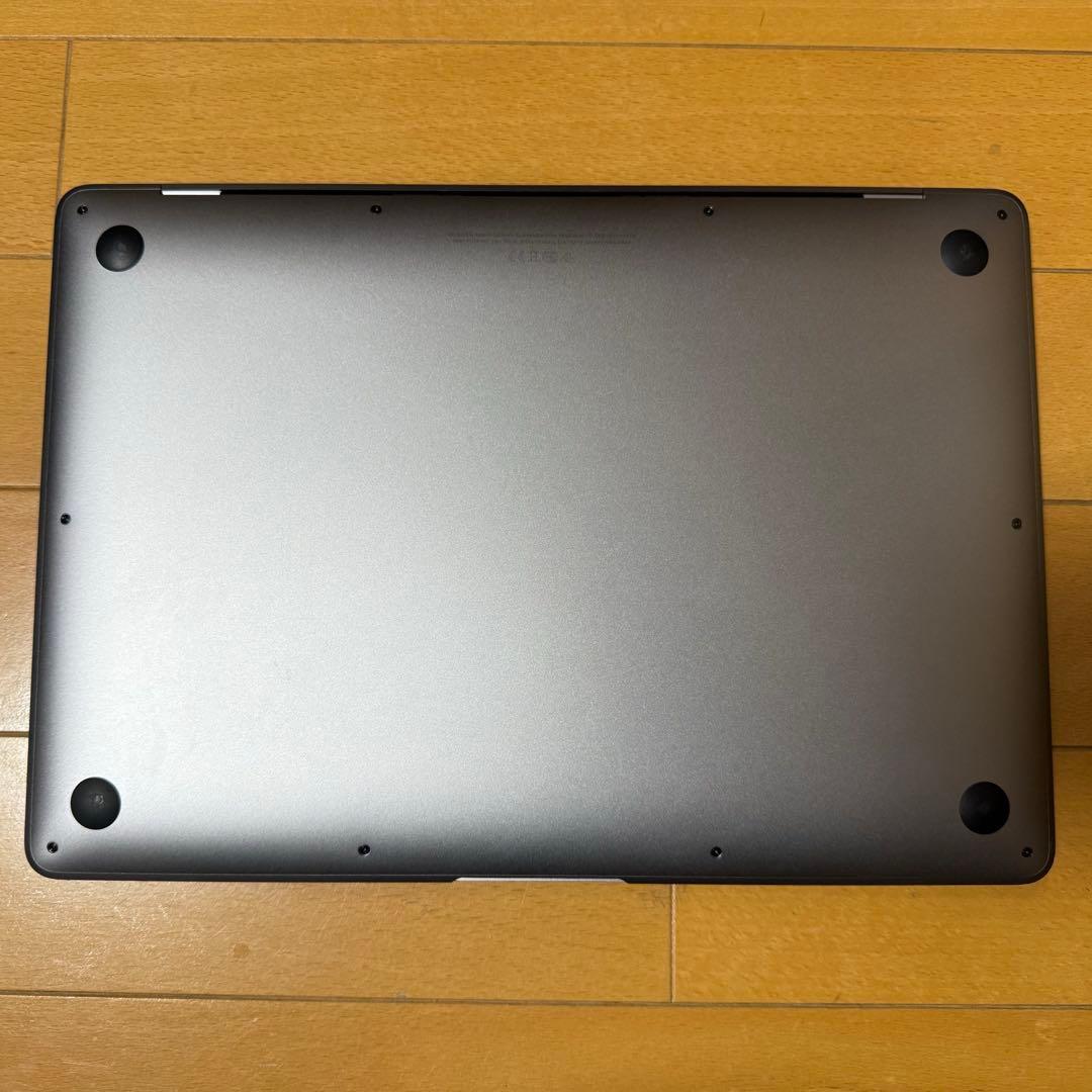 MacBookAir 2020 スペースグレイ イラレ、フォトショ、オフィス付き
