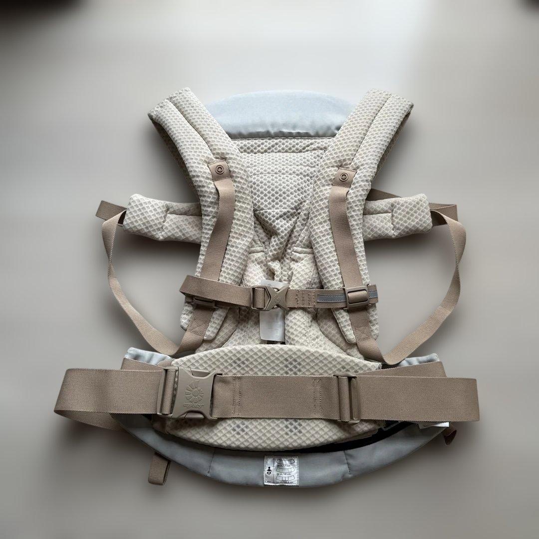 エルゴ　ergobaby OMNI breeze ベージュ
