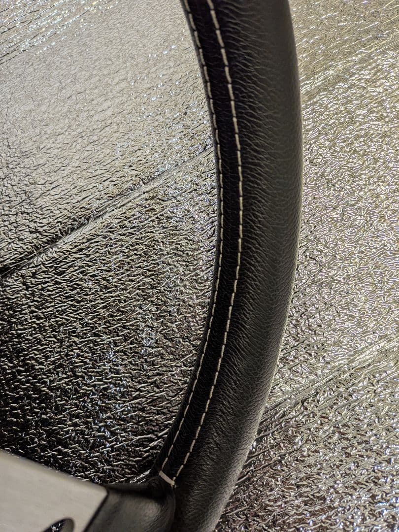 MOMO prototipo ステアリング イタリア製