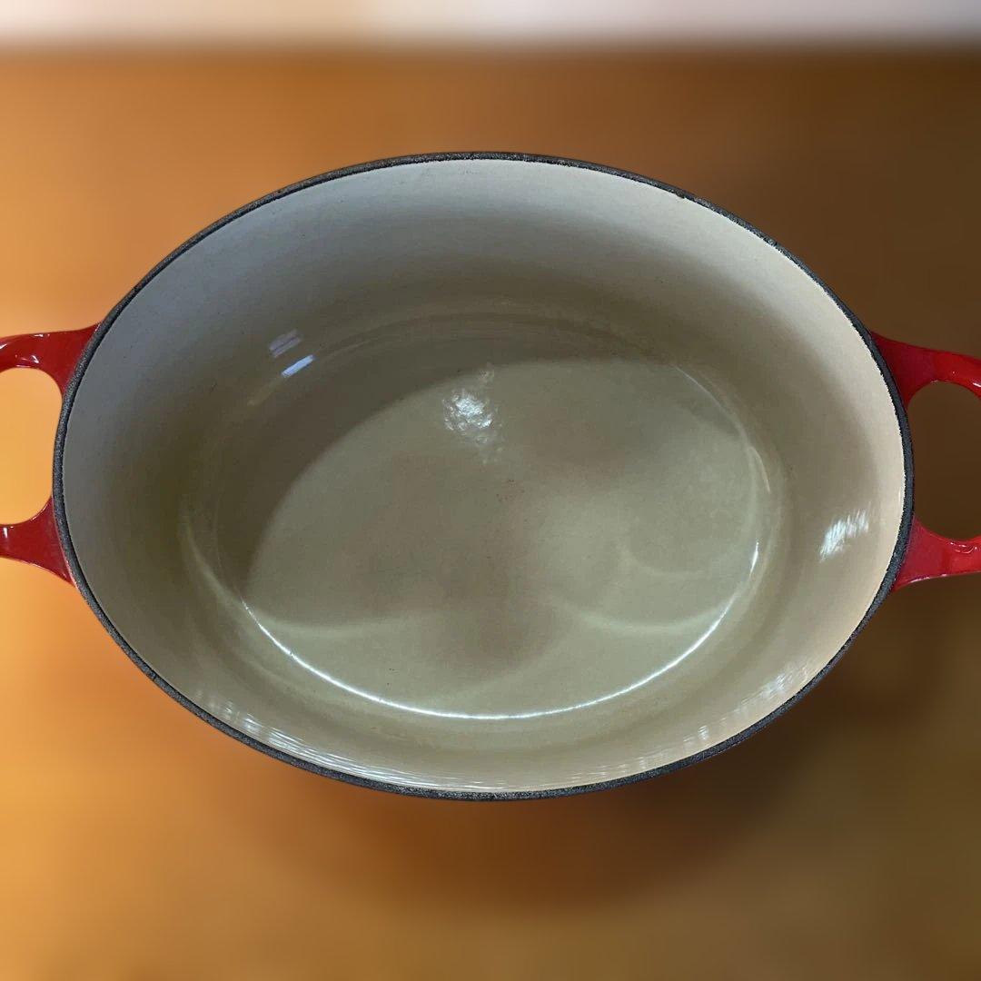 ル・クルーゼ ２５ オーバル