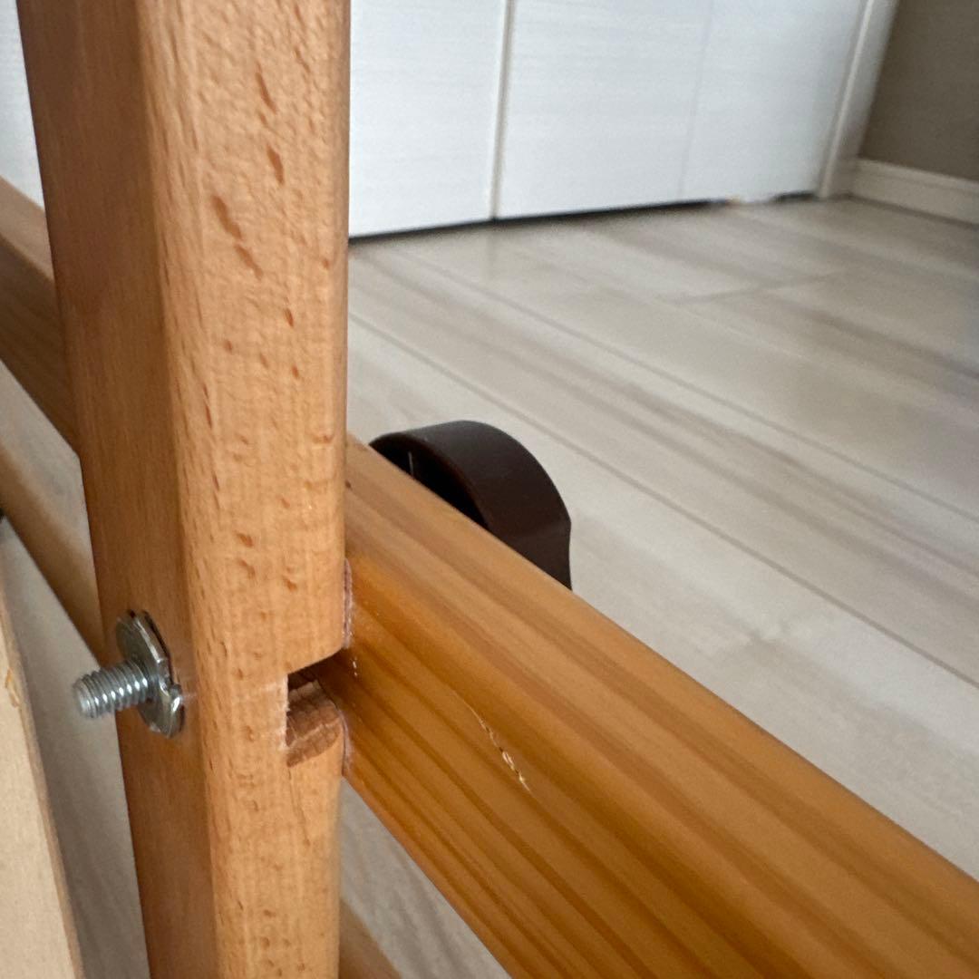 ファルスカ　木製ベビーサークル キャスター付