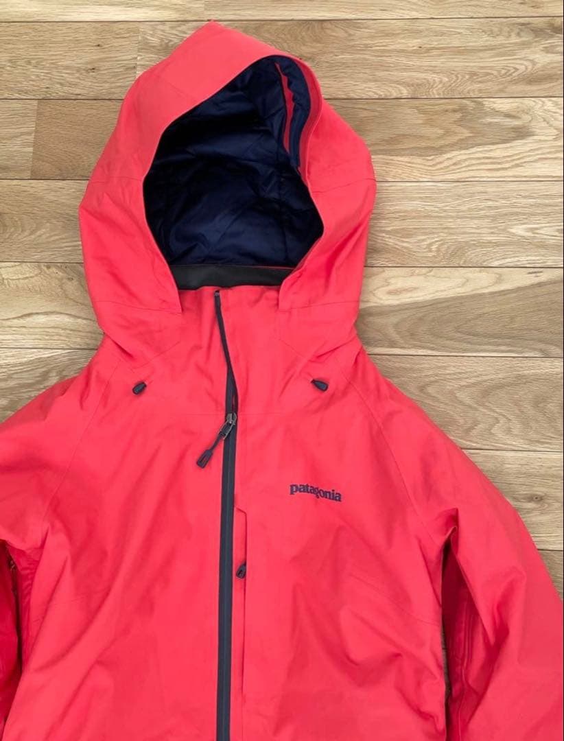 パタゴニア　ウィメンズ・インサレーテッド・スノーベル・ジャケット XXS