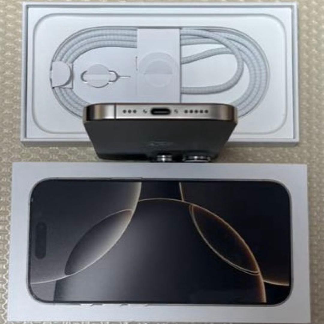 バッテリー容量100%！ iPhone16Pro 256GB SIMフリー 本体