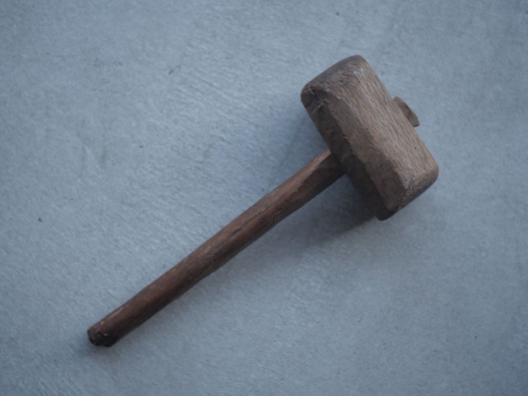 ナラ　木槌　ハンマー　民藝　アート　古家具　古道具　アンティーク　昭和レトロ